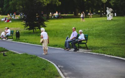 Téléalarme pour senior à domicile : les différents dispositifs